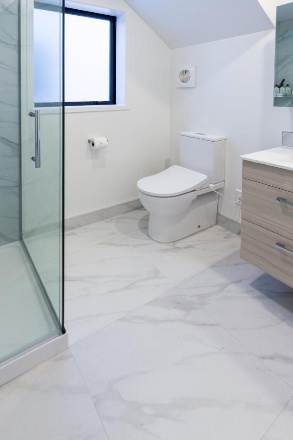 The Majestic Retreat 2 Bed 2 Bath Cbd Apartment ไครสต์เชิร์ช ภายนอก รูปภาพ